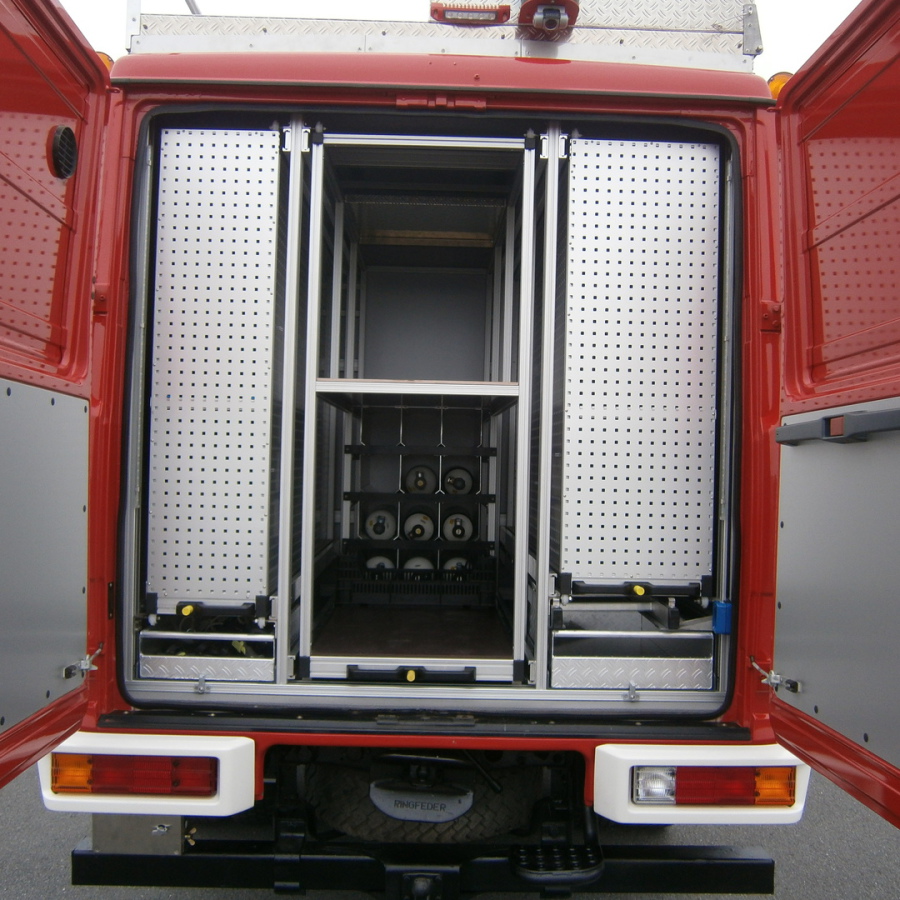 Gerätewagen GW Feuerwehr Meyer